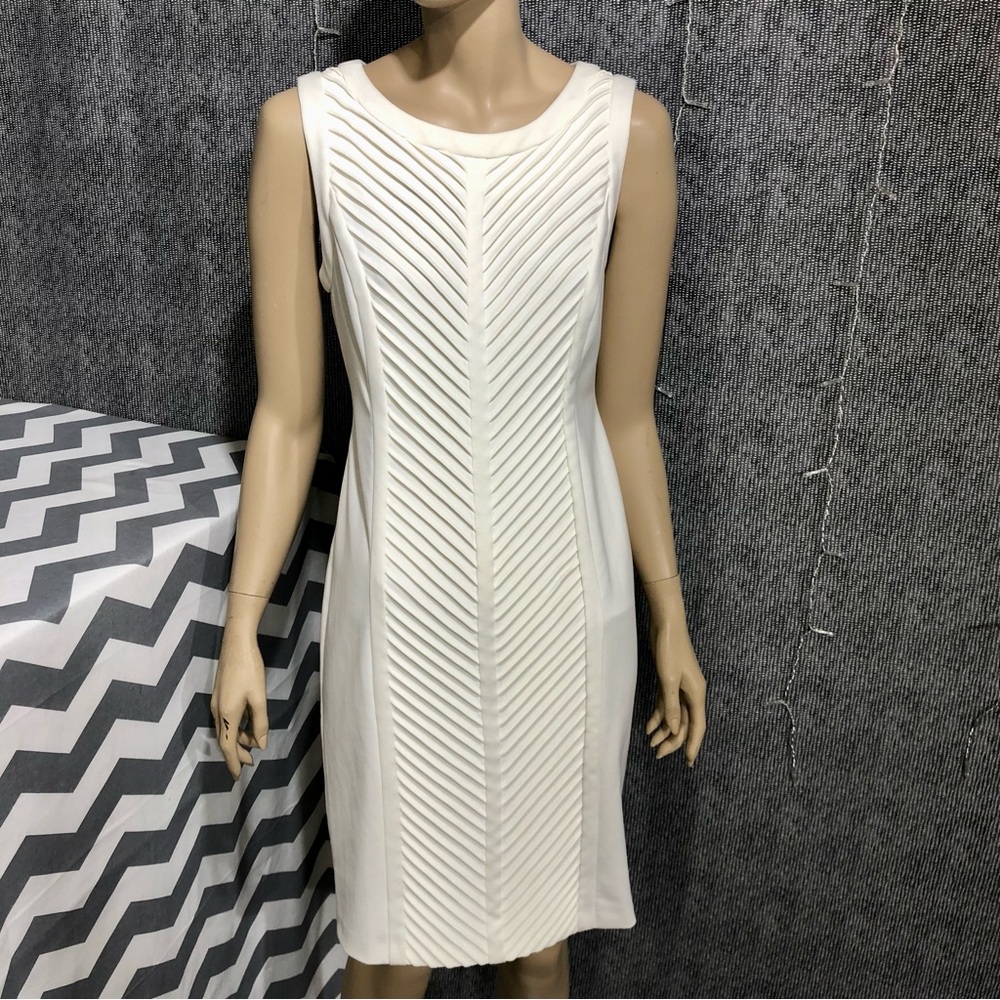 NWOT Calvin Klein Dress - Picture 3 of 14